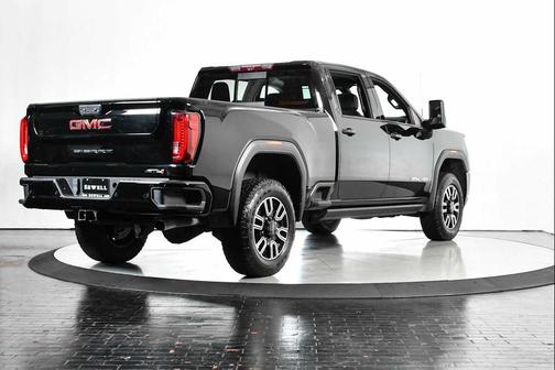 2022 GMC Sierra 2500 AT4