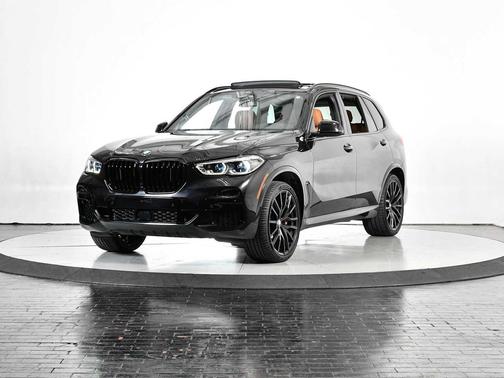 2022 BMW X5 M50i