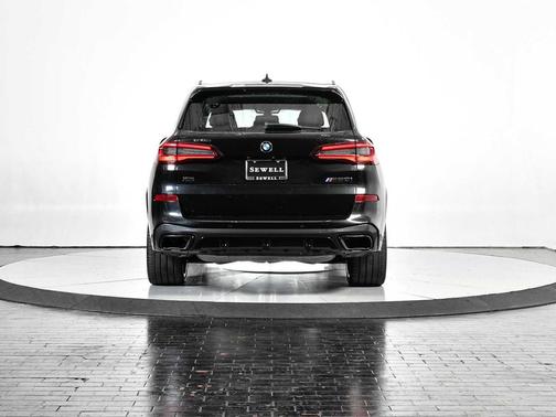 2022 BMW X5 M50i