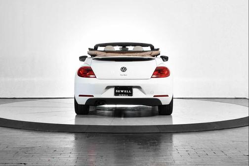 2016 Volkswagen Beetle 1.8T SEL