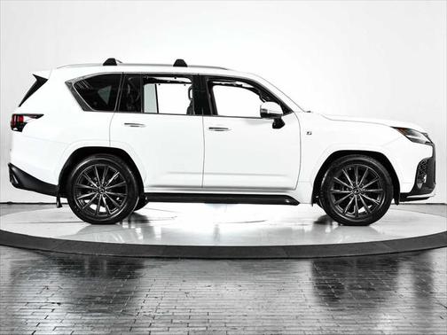 2023 Lexus LX 600 Base