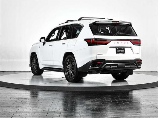 2023 Lexus LX 600 Base