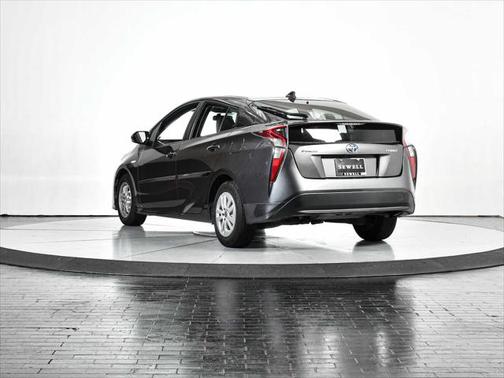 2016 Toyota Prius Two