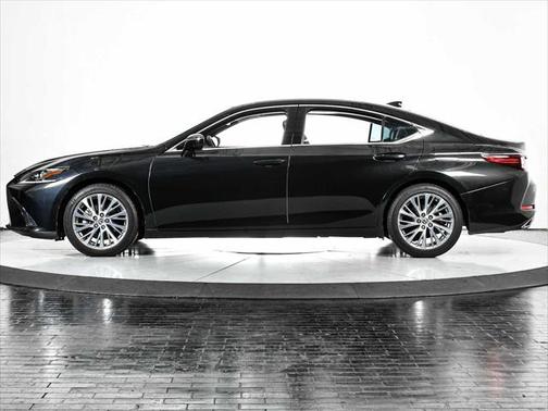 2021 Lexus ES 350 Base