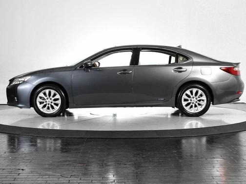 2013 Lexus ES 300h Base