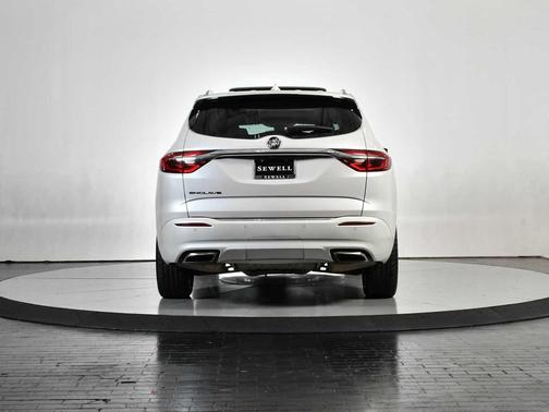 2021 Buick Enclave FWD Avenir