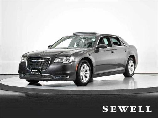2016 Chrysler 300 S