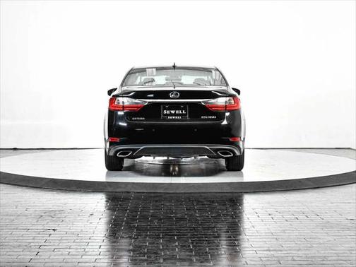 2018 Lexus ES 350 Base