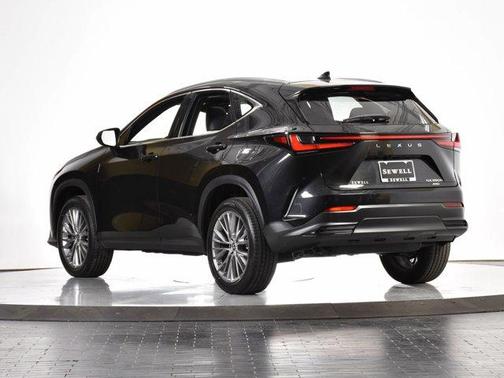Photo 3 of 27 of 2023 Lexus NX 350h Premium