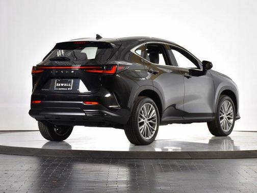 Photo 5 of 27 of 2023 Lexus NX 350h Premium