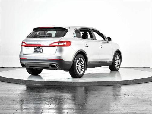 2016 Lincoln MKX Select