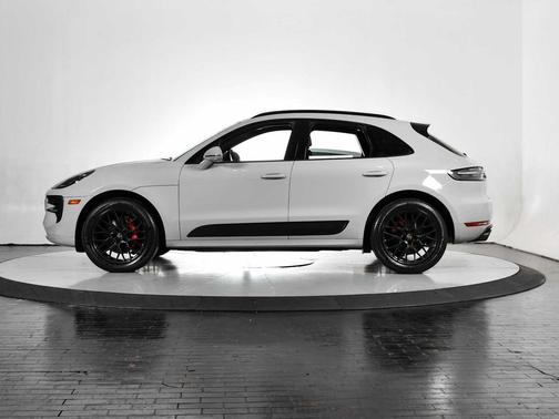 2021 Porsche Macan GTS