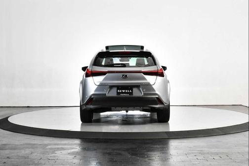 Iridium 2025 Lexus UX 300h Premium