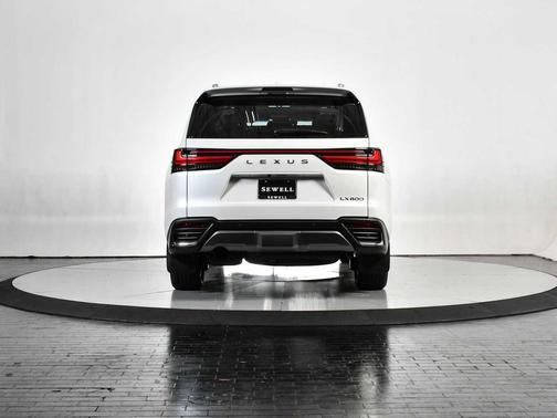 2024 Lexus LX 600 Luxury