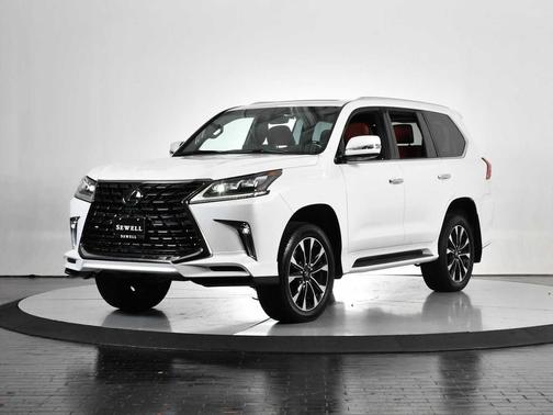 2021 Lexus LX 570 Three-Row