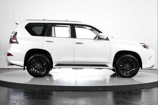 Eminent White Pearl 2023 Lexus GX 460 Premium