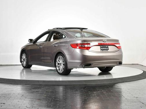 2012 Hyundai Azera Base