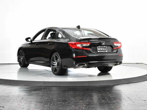 Crystal Black Pearl 2021 Honda Accord Sport 1.5T