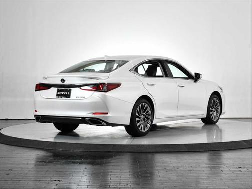 2025 Lexus ES 350 Luxury