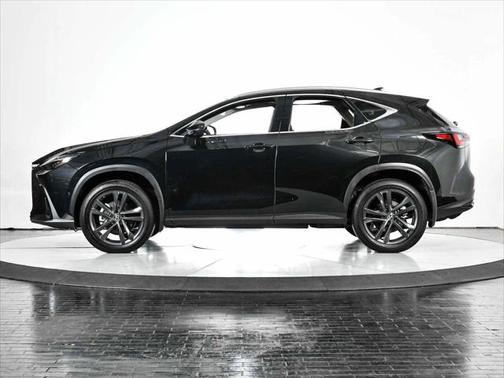 2025 Lexus NX 450h+ Luxury