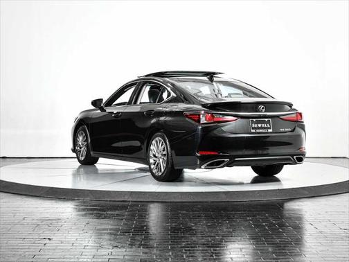 2022 Lexus ES 350 Ultra Luxury
