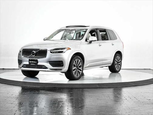 2020 Volvo XC90 T5 Momentum