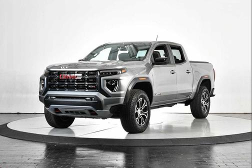 2023 GMC Canyon AT4