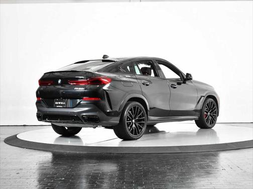 2023 BMW X6 M50i