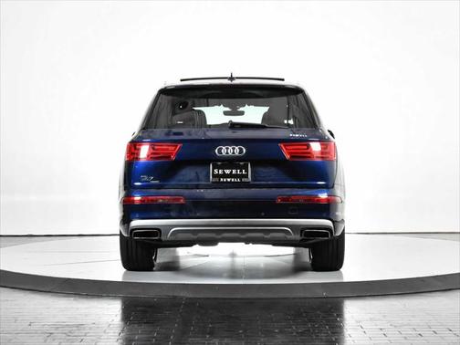 2019 Audi Q7 45 Premium Plus