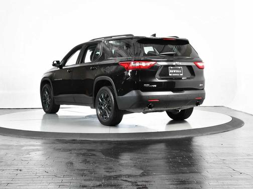 Mosaic Black Metallic 2020 Chevrolet Traverse RS
