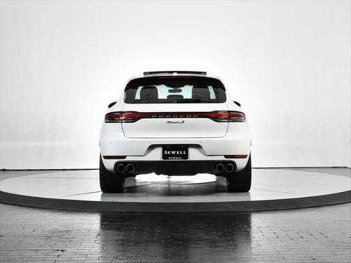 2019 Porsche Macan Base