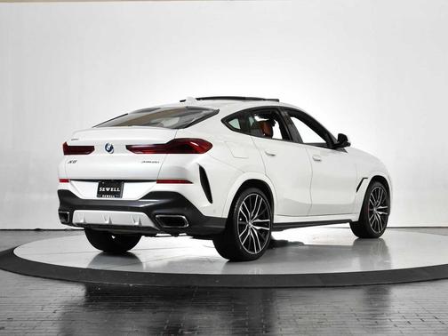 2021 BMW X6 xDrive40i