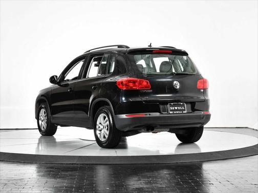2016 Volkswagen Tiguan S