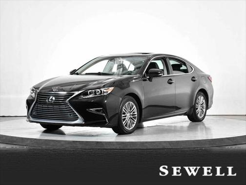 2017 Lexus ES 350 Base