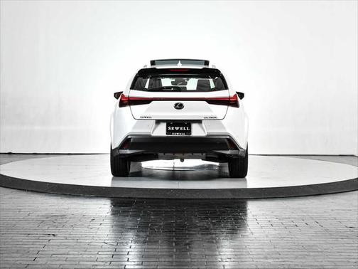 2023 Lexus UX 250h Base