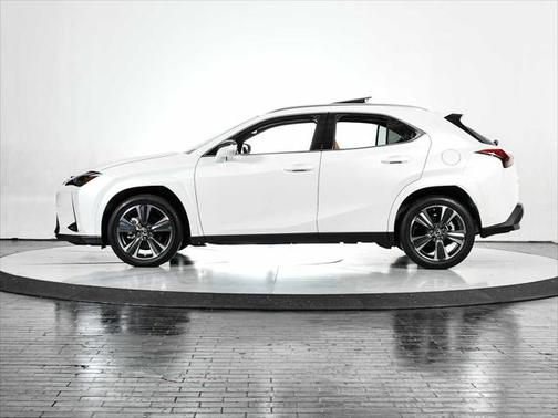2023 Lexus UX 250h Base