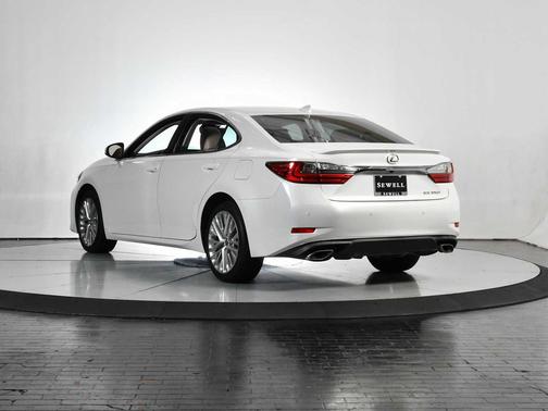 2016 Lexus ES 350 Base