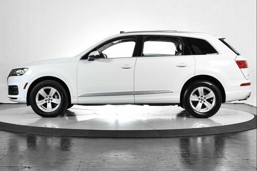 2019 Audi Q7 45 Premium Plus