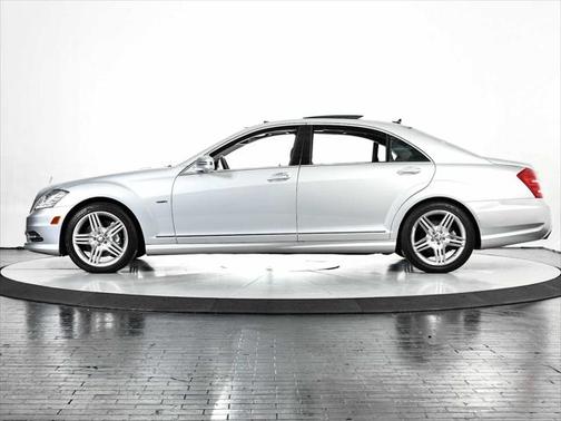 2012 Mercedes-Benz S-Class S 550