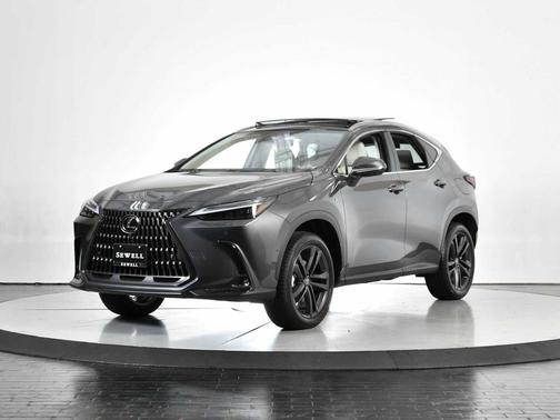 2026 Lexus NX 450h+ Luxury