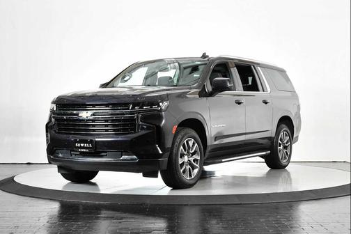 2022 Chevrolet Suburban LT