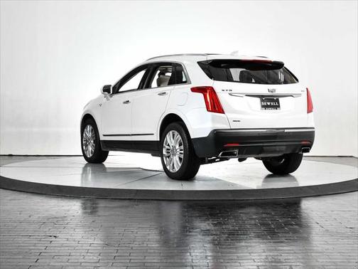 2019 Cadillac XT5 Premium Luxury
