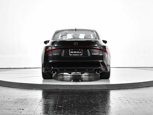 2022 Lexus IS 350 Base