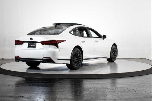 Eminent White Pearl 2024 Lexus LS 500 Base