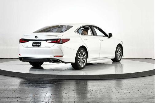 2020 Lexus ES 350 Luxury