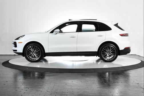 2022 Porsche Cayenne Cayenne