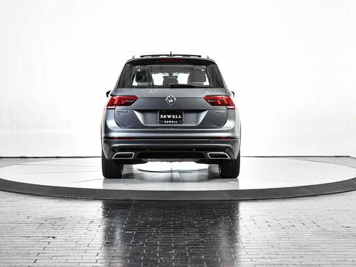 2020 Volkswagen Tiguan 2.0T SE R-Line Black 4MOTION