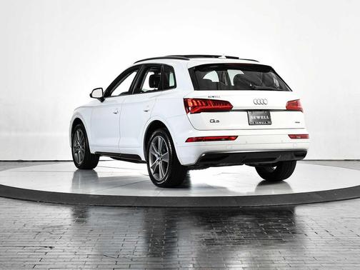 2019 Audi Q5 45 Premium