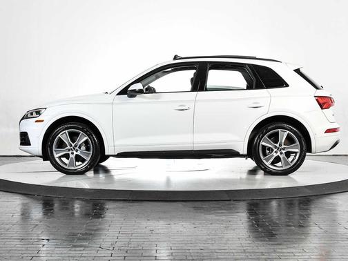 2019 Audi Q5 45 Premium