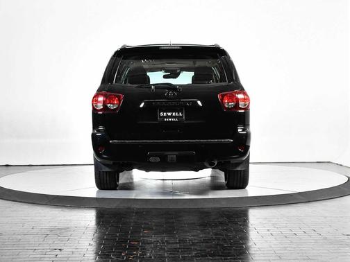 2020 Toyota Sequoia TRD Sport